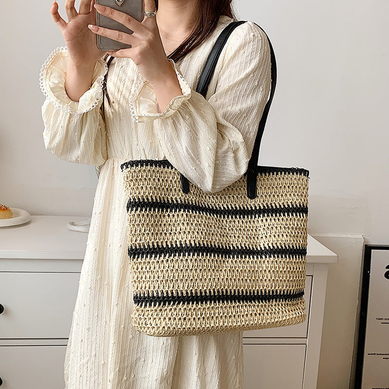 Olivia | Coastal Line Tote