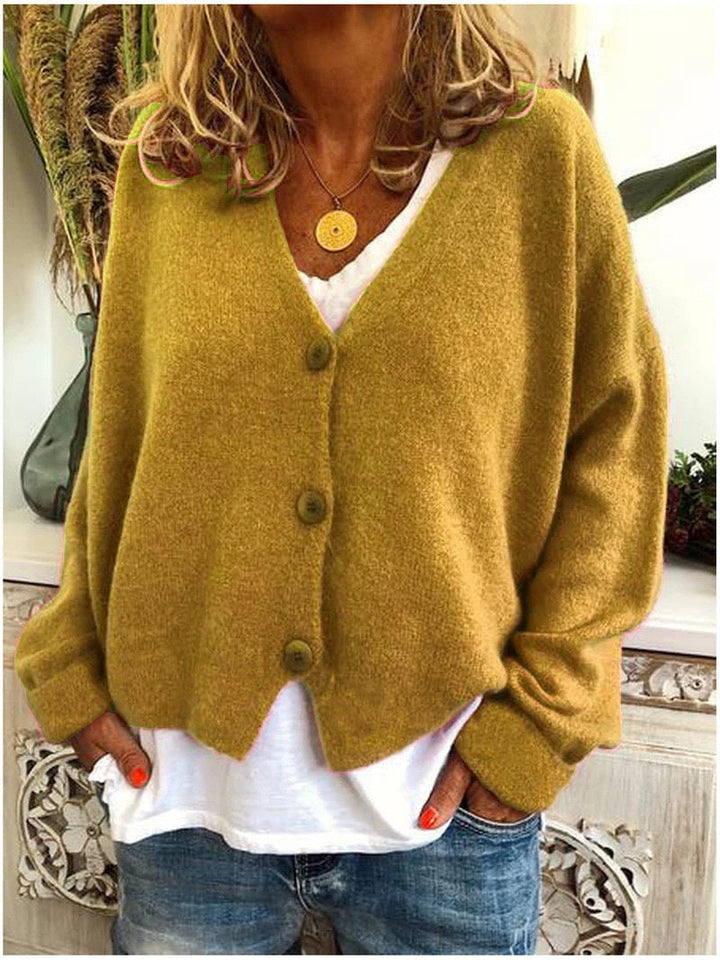 Emily – Timeless Style Cardigan